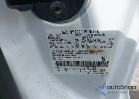 2012 Ford F-250 Xl z USA, uszkodzony, nr VIN 1FT7X2B60CEB28401